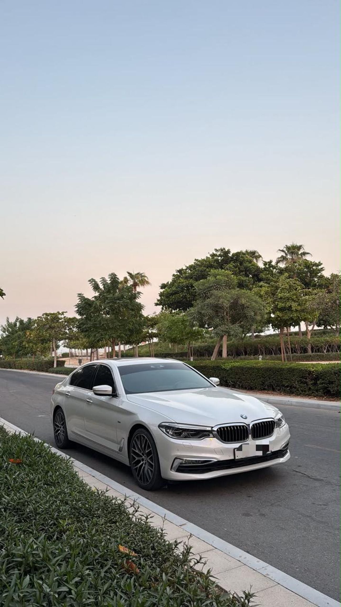 BMW 540i LUXURY