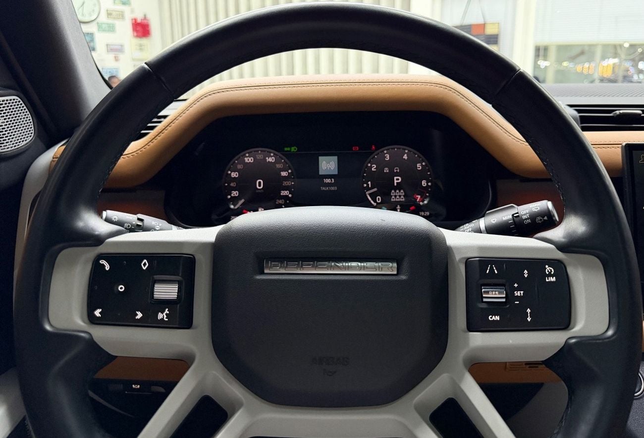 Land Rover Defender 130 HSE P400