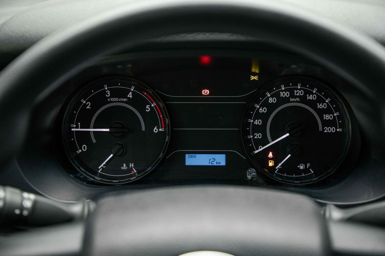 Toyota Hilux 4X4 2.4L - Platinum White Pearl Inside Black | Export Only