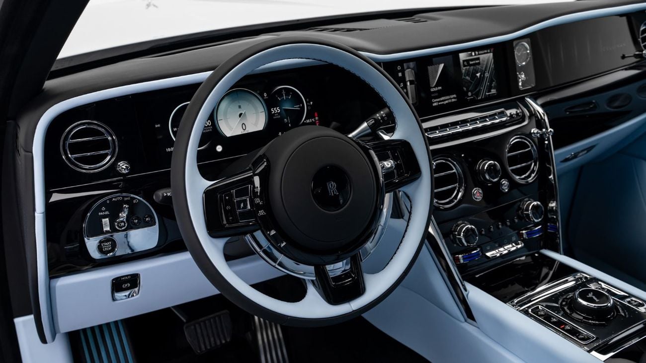 Rolls Royce Cullinan - 2027 - GCC - Under Warranty and Service Contract
