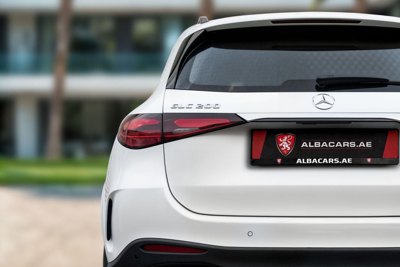 مرسيدس بنز GLC 200 GLC 200 AMG 4MATIC GLC 200 AMG | 4,211 P.M | 0% Downpayment | 2030 MERCEDES WARRANTY!