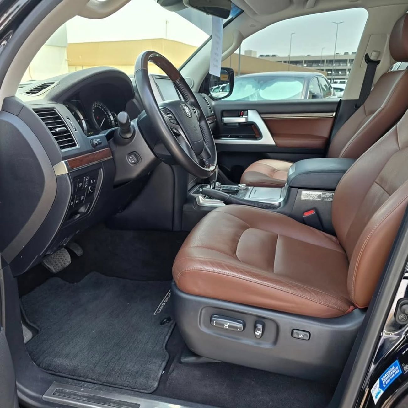 Toyota Land Cruiser VXR