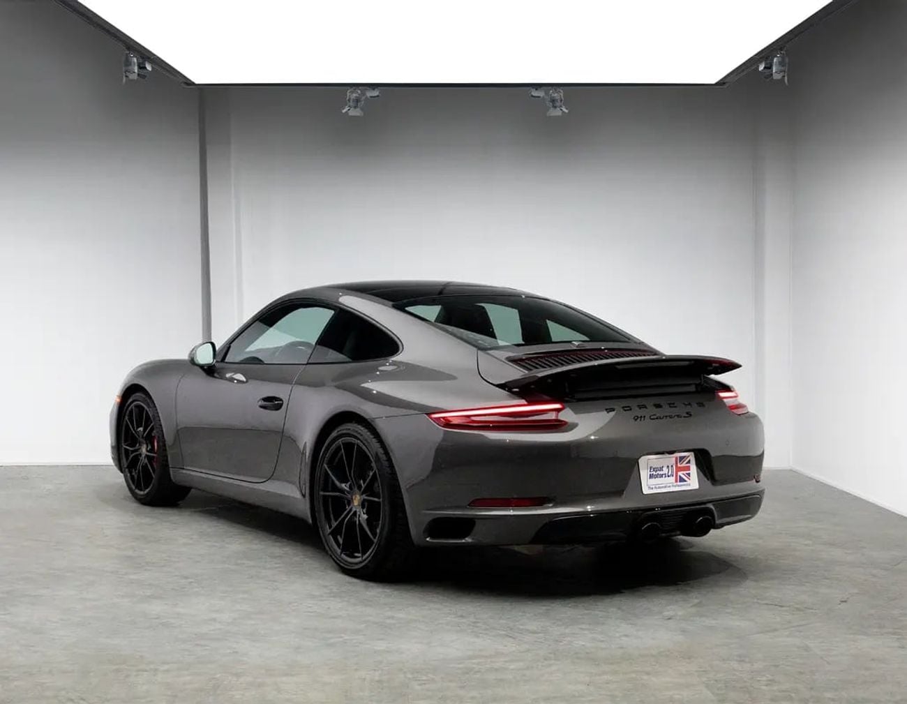 Porsche 911 CARRERA S 991.2 • Full Service History • American Spec