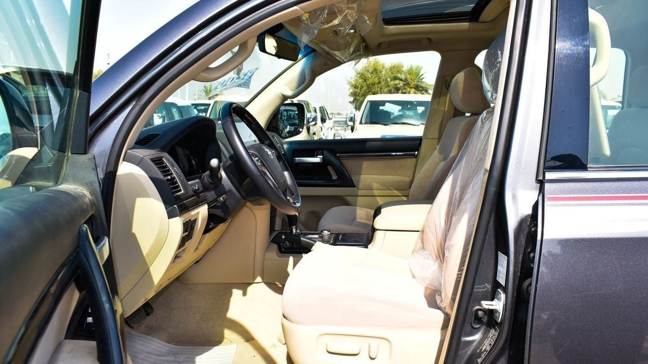 تويوتا لاند كروزر GXR V8 Grand Touring
