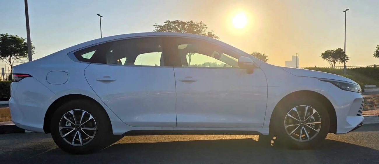 بي واي دي ديسترويار 05 55 Luxury Edition Chinese Specs