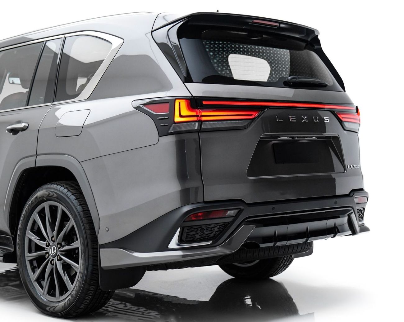 Lexus LX700h F SPORT AUTOPARK - TITANIUM/RED - 2026 - FULL OPTION
