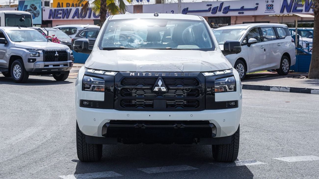 Mitsubishi L200 GLS Brand New – 2.4L Turbo Diesel 4WD Automatic – D82 – 2027 – Export Only