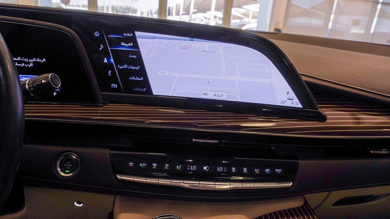 Cadillac Escalade Premium Luxury Platinum 6.2L AWD