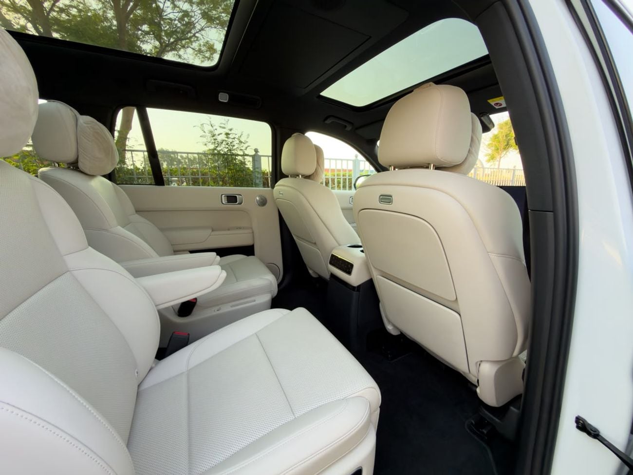 Li Auto L9 ULTRA USED 2025 LI AUTO L9 ULTRA | LOW MILEAGE (6000 KM) |
