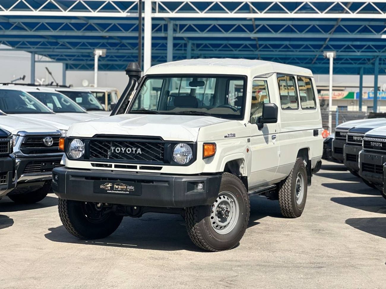 تويوتا لاند كروزر 70 LC 78 HARDTOP 4.0L MT