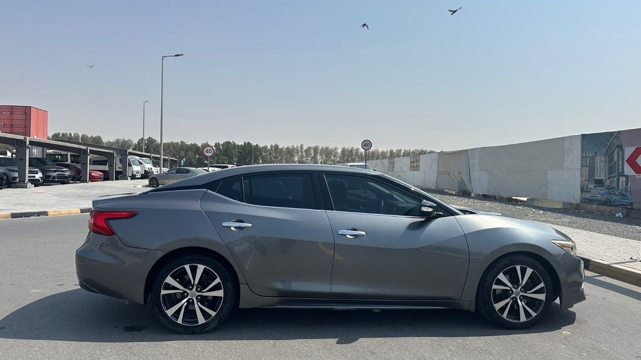 Nissan Maxima SL