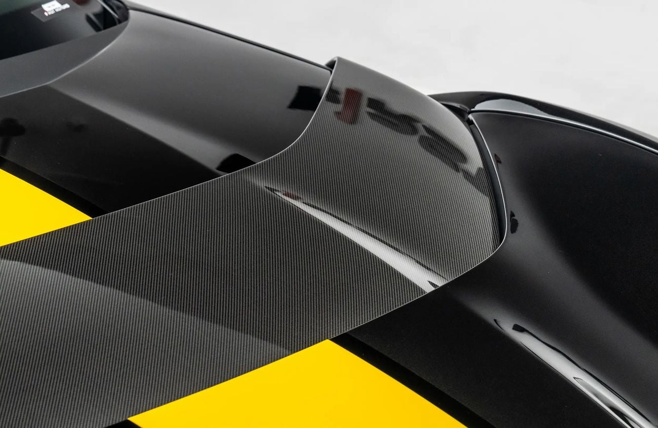 Ferrari 812 COMPETIZIONE 6.5L V12 Naturally Aspirated Engine