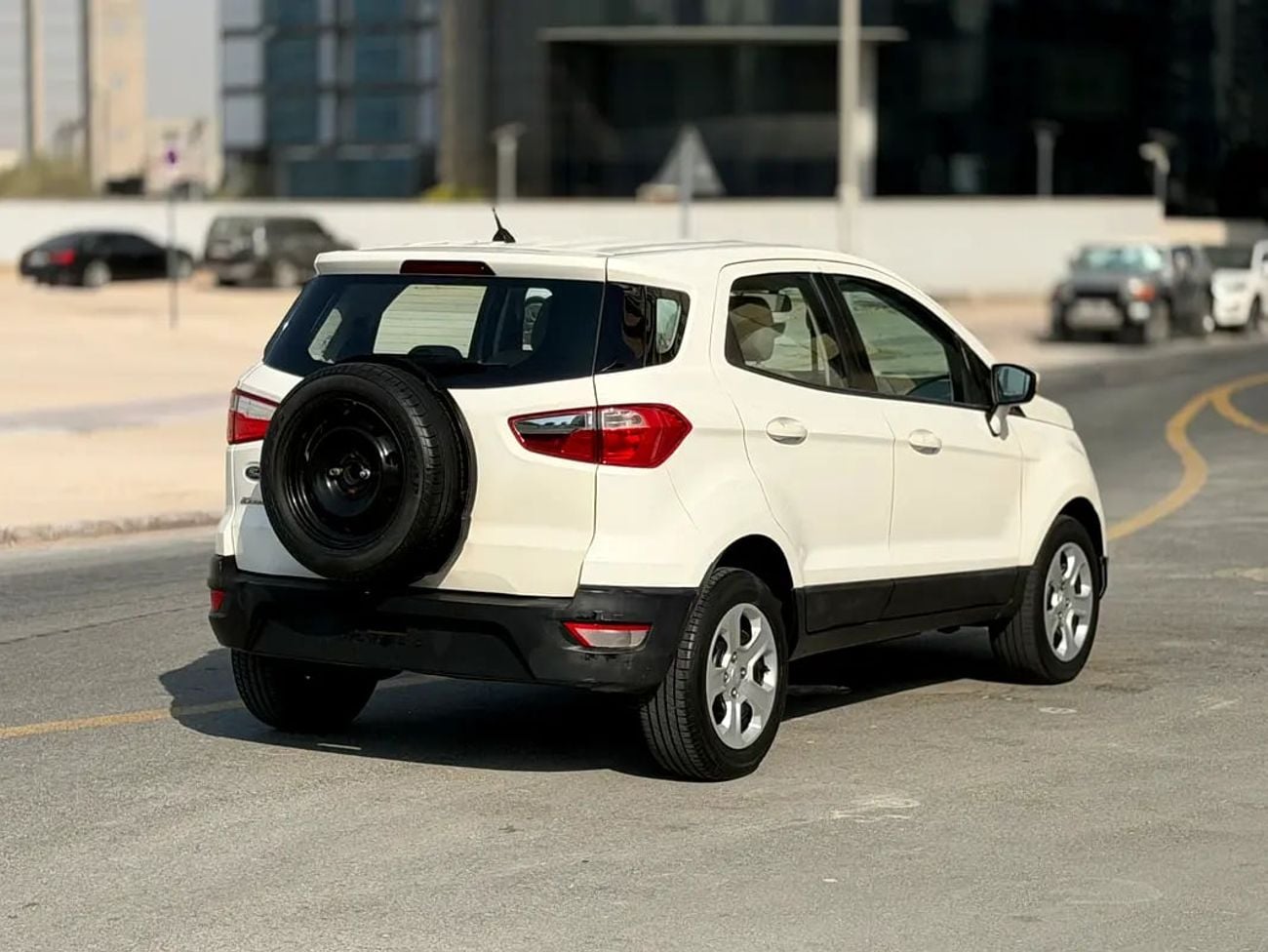 Ford EcoSport Ambiente - GCC Specs
