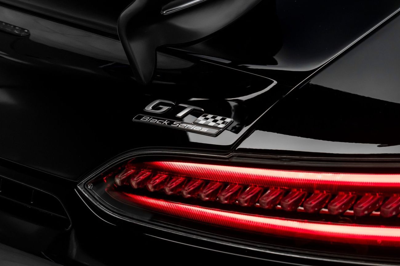 مرسيدس بنز AMG GT BLACK SERIES