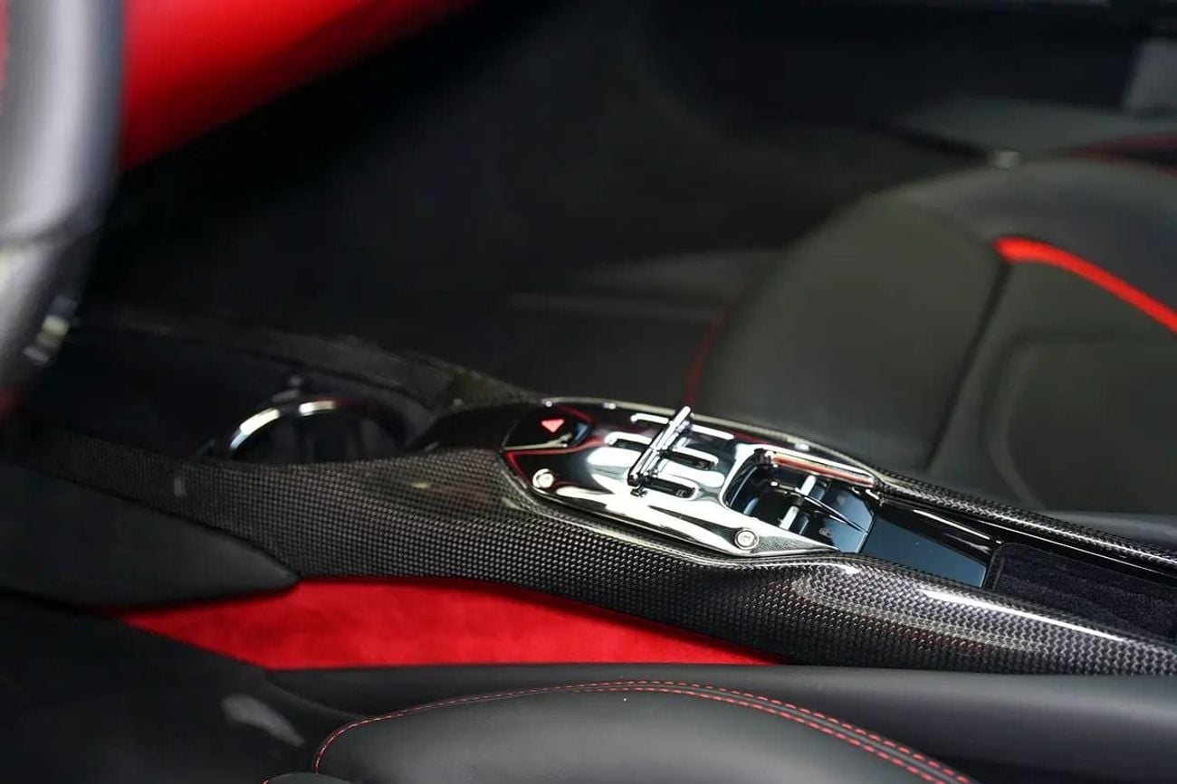 Ferrari 296 GTB 3.0T V6 PHEV
