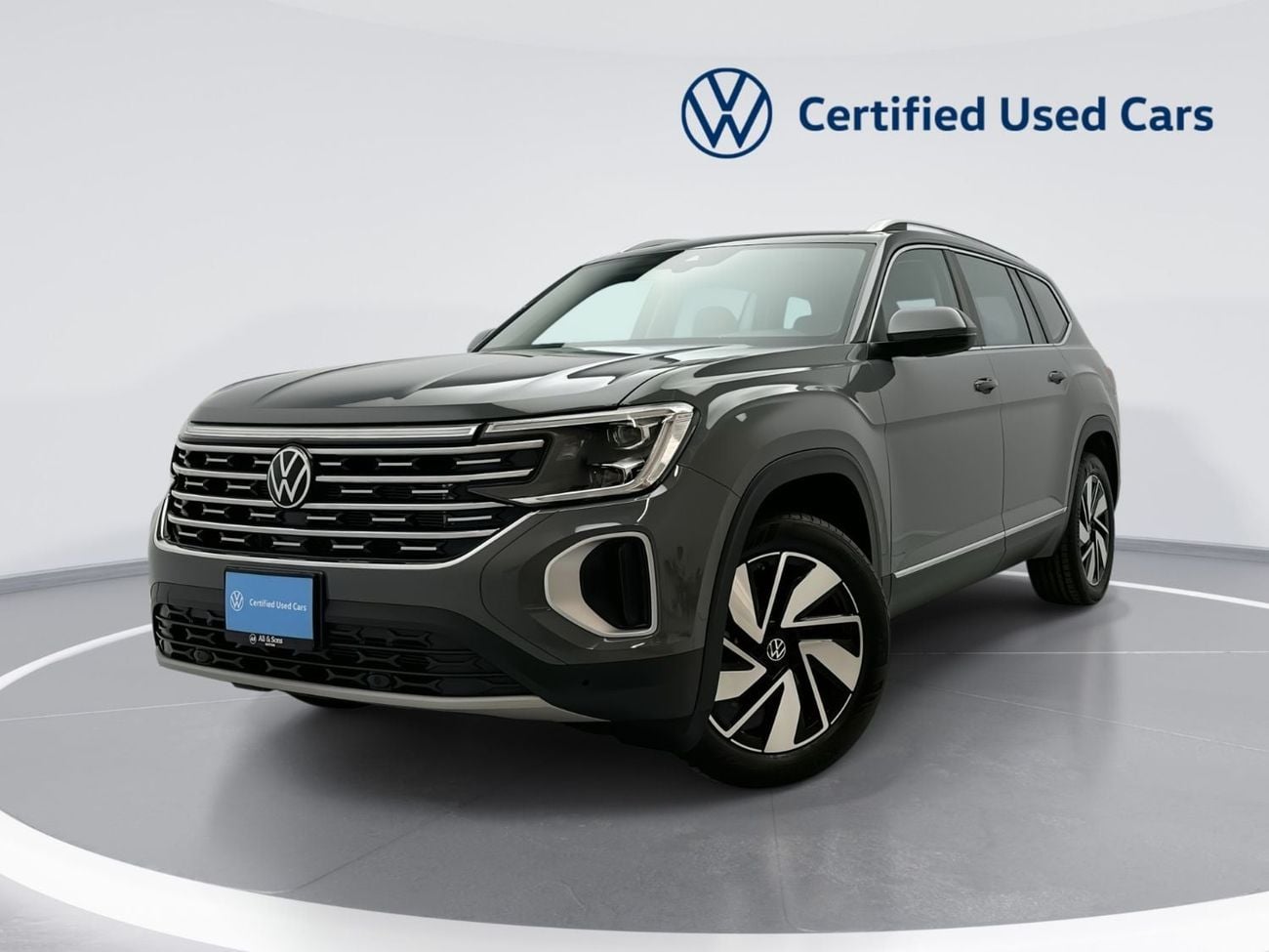 Volkswagen Teramont COMFORTLINE (Facelift 2) 2.0L | GCC Specs | 7-Seater Premium Family SUV | Spacious Interior | Modern Exterior