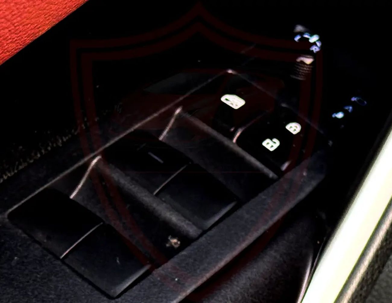 تويوتا كورولا كروس 1.8L | | GCC | Accident Free | Excellent Condition | 1025 P.M