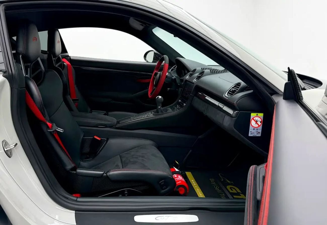Porsche Cayman GT4, Warranty, Full Service History, Low Km, Excellent Condition, GCC