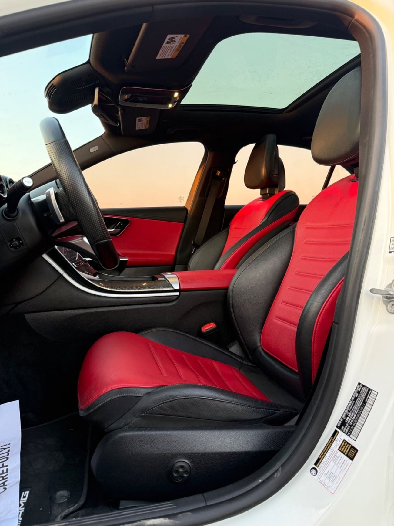 مرسيدس بنز C 300 PREMIUM مرسيدس بنز C300 موديل 2022 كاملة المواصفات، مستوردة من الولايات المتحدة الأمريكية