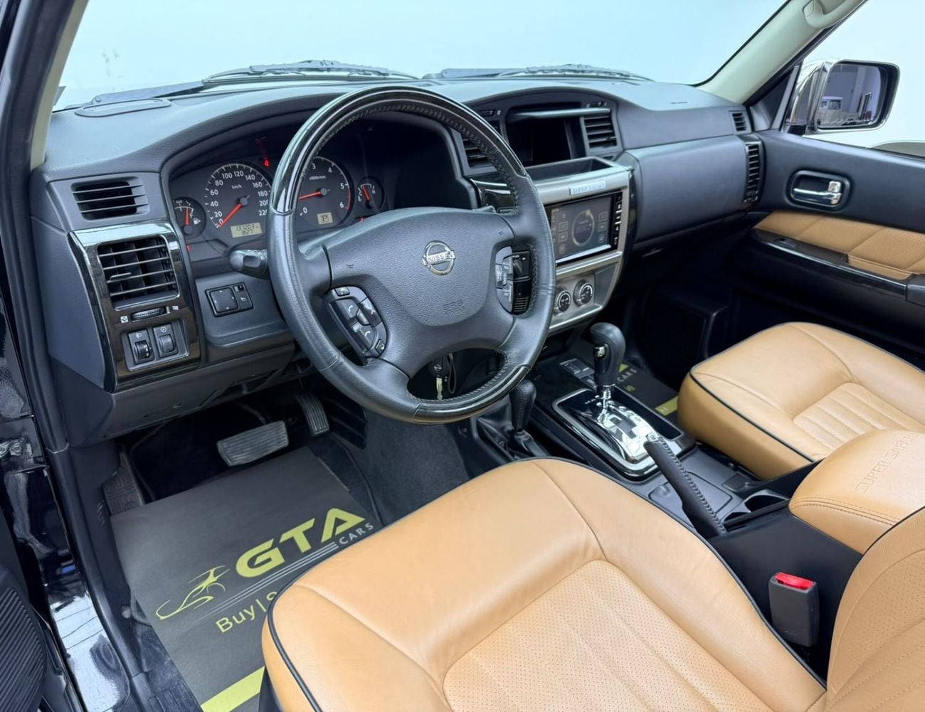 Nissan Patrol SUPER SAFARI 2021 Nissan Patrol Super Safari, Warranty, Service History, GCC Specs