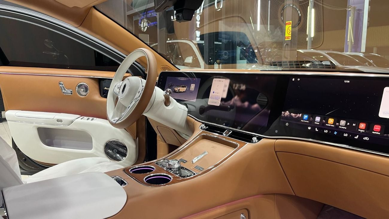 ماكسترو S800 STARSHINE الإصدار التنفيذي