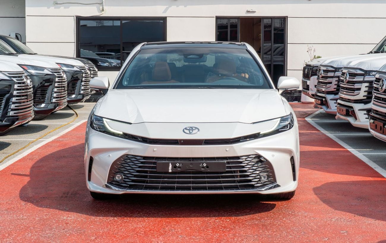 Toyota Camry LUMIERE HEV