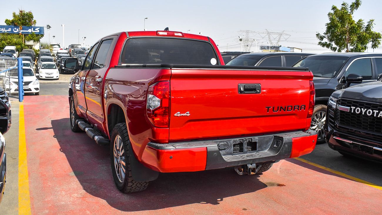 Used Toyota Tundra 2020 for sale in Dubai - 708455