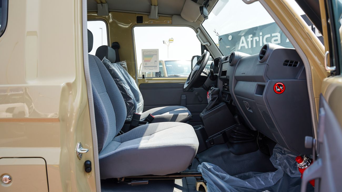 Toyota Land Cruiser 70