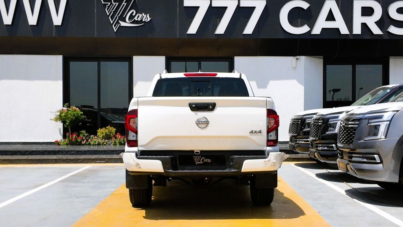 Nissan Navara 2025 Nissan Navara | 2.5L Petrol | 160 HP | Manual | 4x4 | GCC Specs