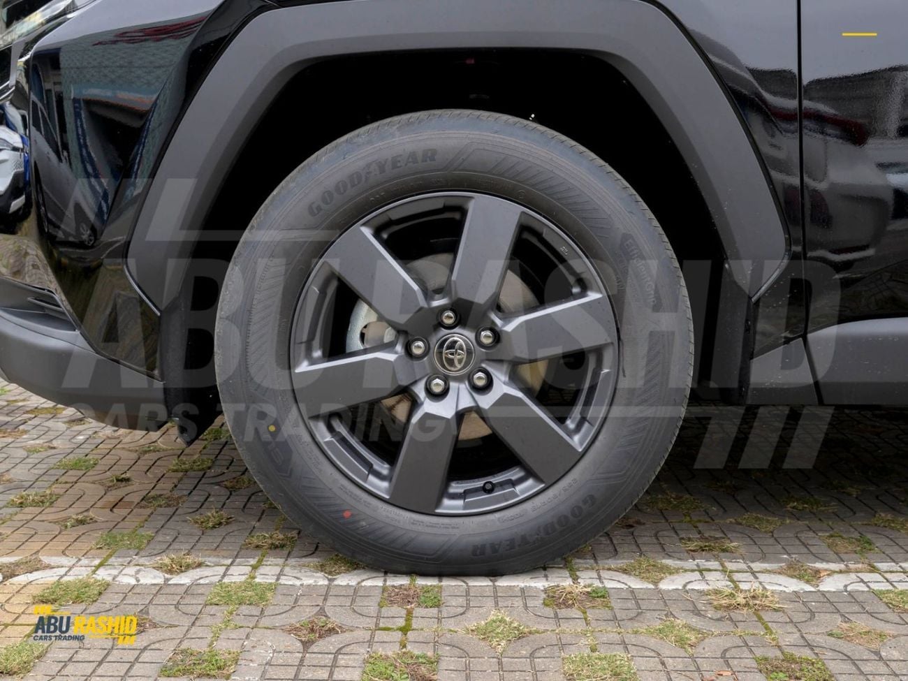 Toyota RAV4 XLE HEV