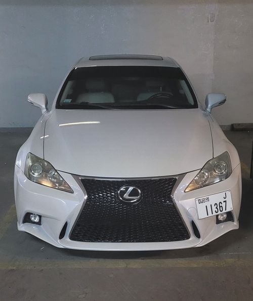 Lexus IS250 STANDARD