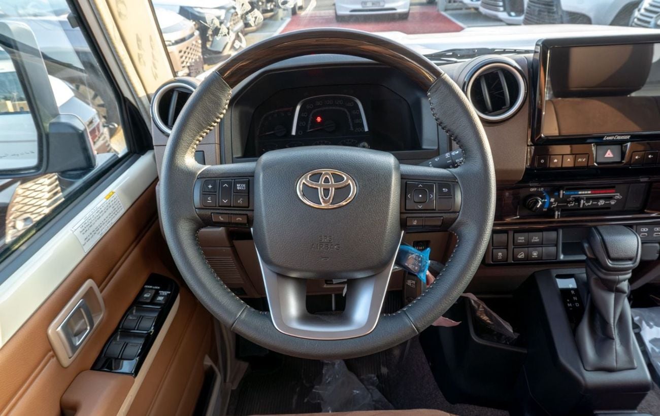 Toyota Land Cruiser 70 LC76 LX