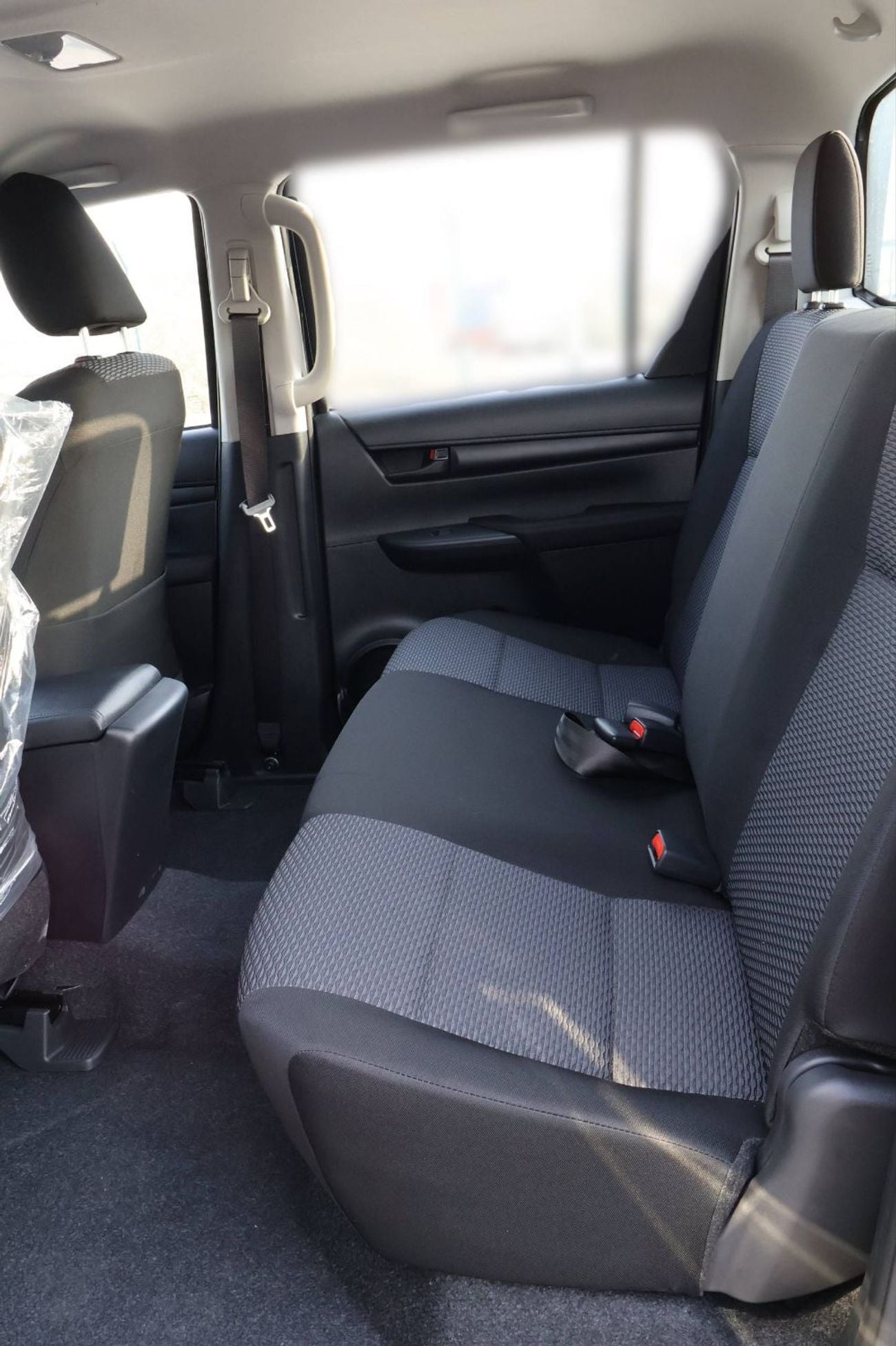 تويوتا هيلوكس GL Toyota Hilux Double Cabin