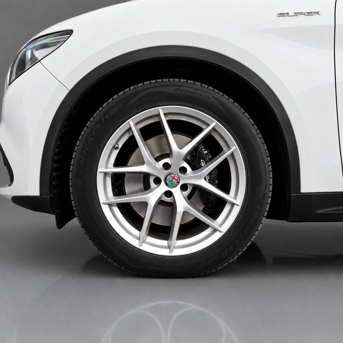 Alfa Romeo Stelvio SUPER AED 1,244 P.M • 0% Downpayment • Alfa Romeo Stelvio Super • 1 Year Warranty