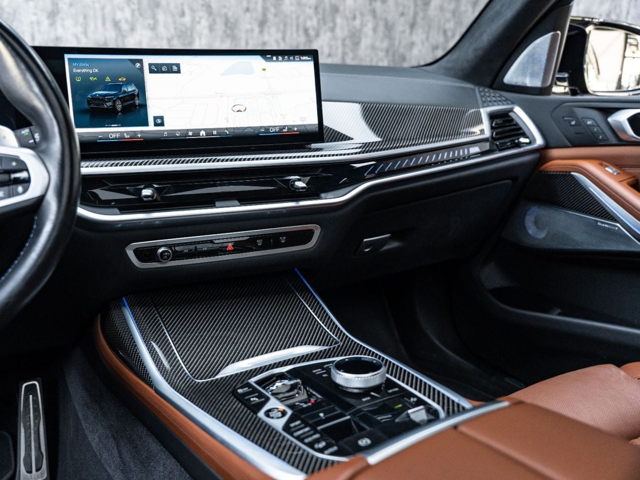 بي أم دبليو X7 M60i XDRIVE