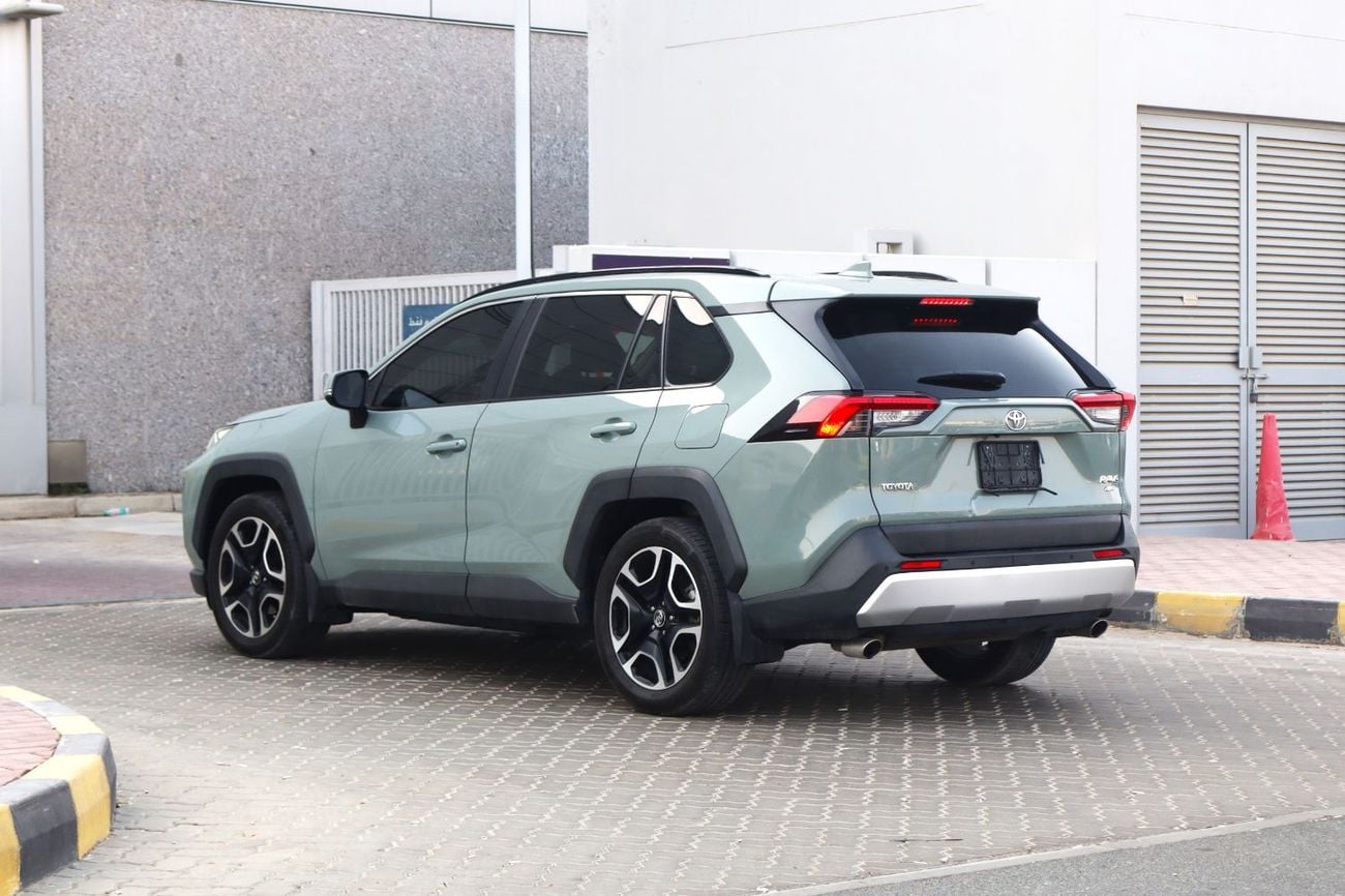 Toyota RAV4 ADVENTURE