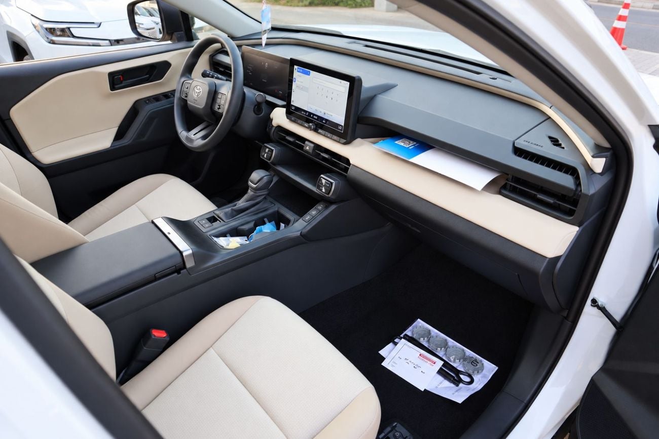Toyota RAV4 GXR HEV Toyota RAV4 2.5L Hybrid 2026 — Basic Option