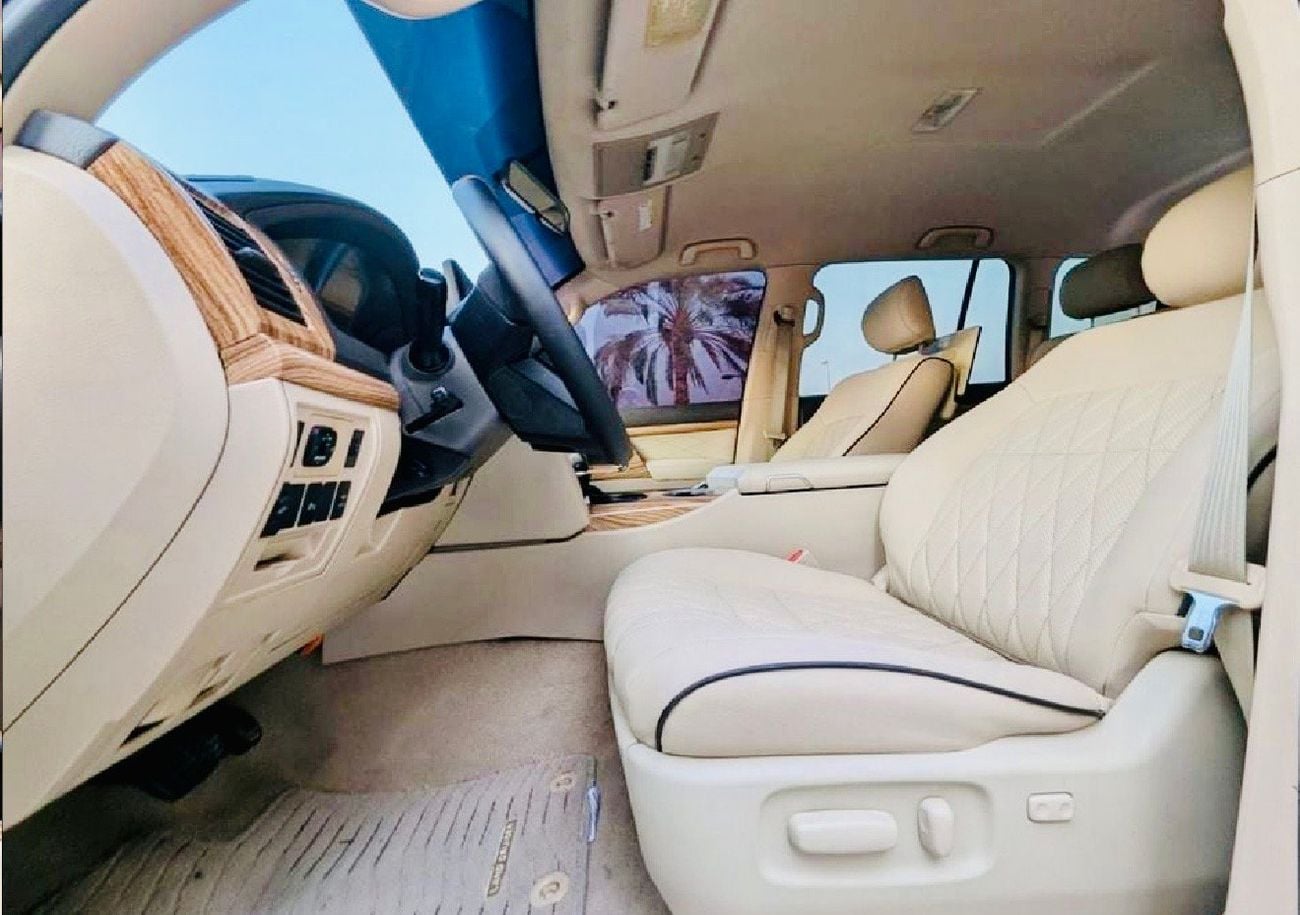 Toyota Land Cruiser GXR