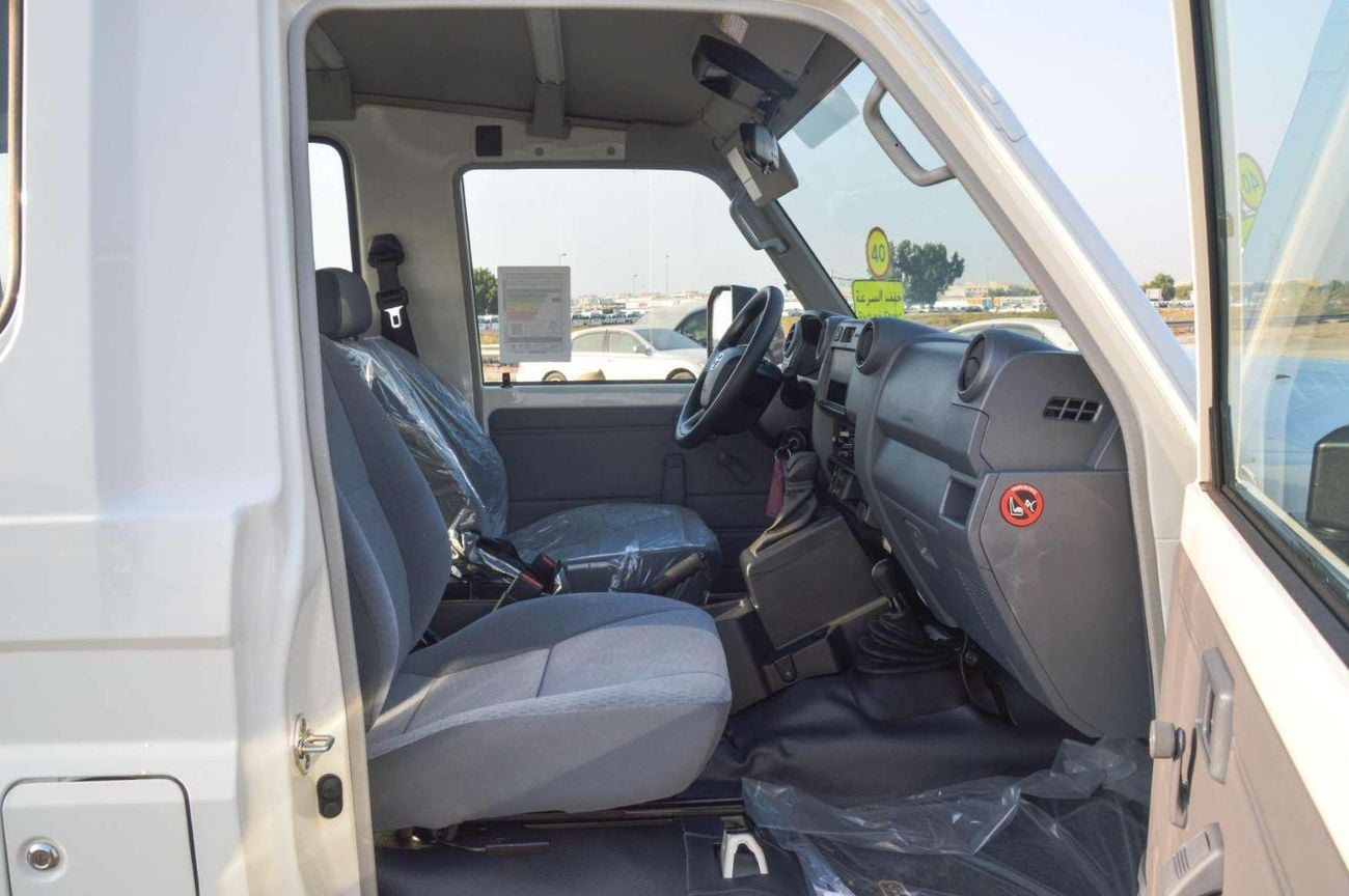 Toyota Land Cruiser 70 LC 78 HARDTOP 2.8L AT 4WD DIESEL SUV 2026