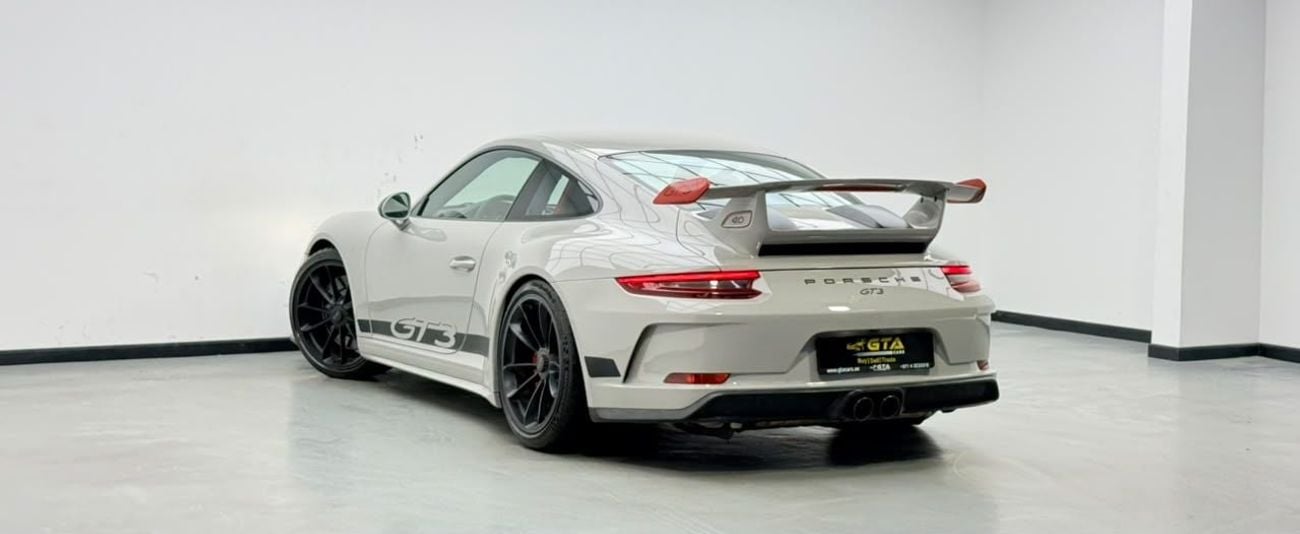 Porsche 911 GT3 2018 Porsche 911 GT3, Full Service History, Carbon Fiber Interior, Fully Loaded, GCC