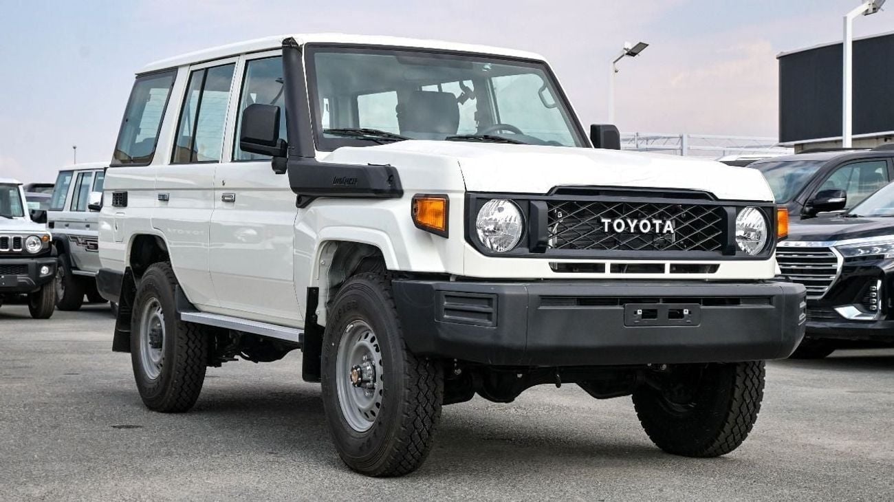 Toyota Land Cruiser LC 76