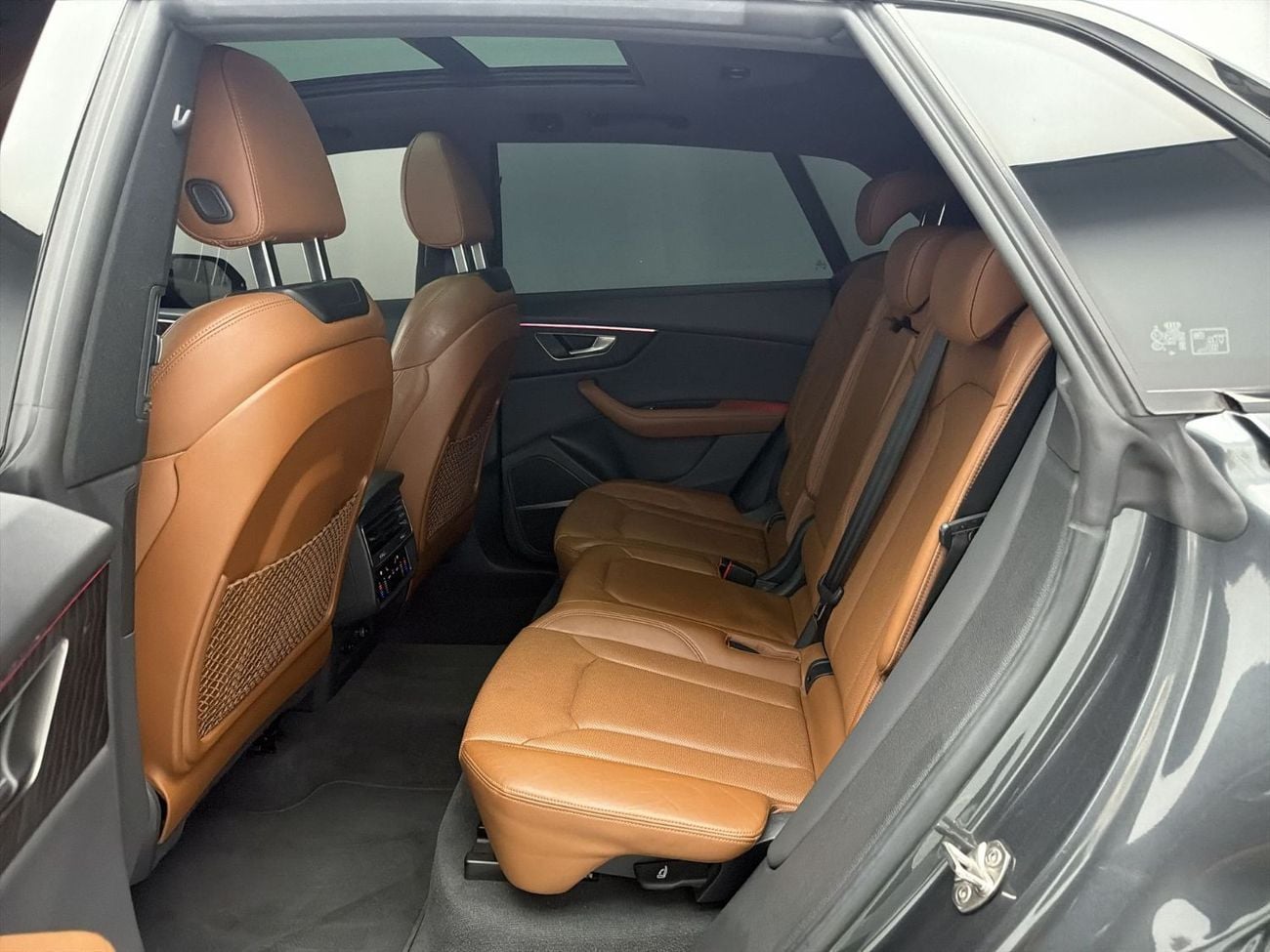 أودي Q8 55 TFSI quattro 340hp (Ref# 05486)