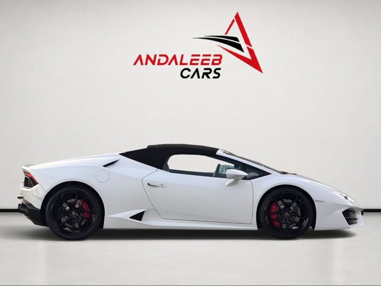 Lamborghini Huracan EVO LAMBORGHINI HURACÁN SPYDER | V10 | 640 HP |JAPANESE SPECS
