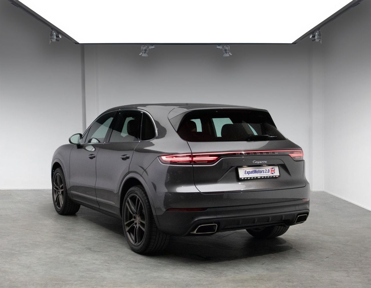 Porsche Cayenne STANDARD