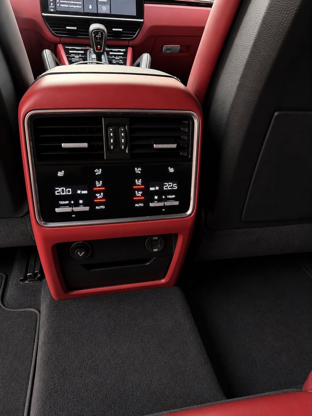 Porsche Cayenne TURBO