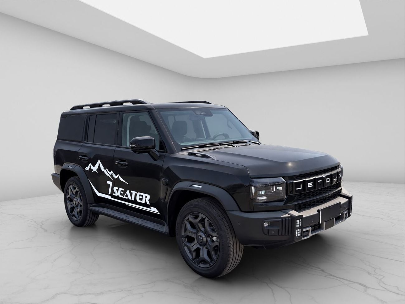جيتور T2 LUX سيارة جيتور T2 موديل 2025، 7 مقاعد | أسود بالكامل | جاهزة للتسليم