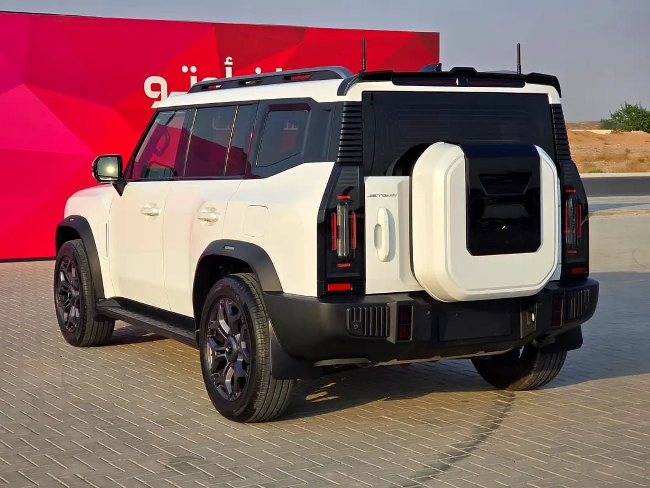 Jetour T2 Luxury Plus | GCC Specs | Brand