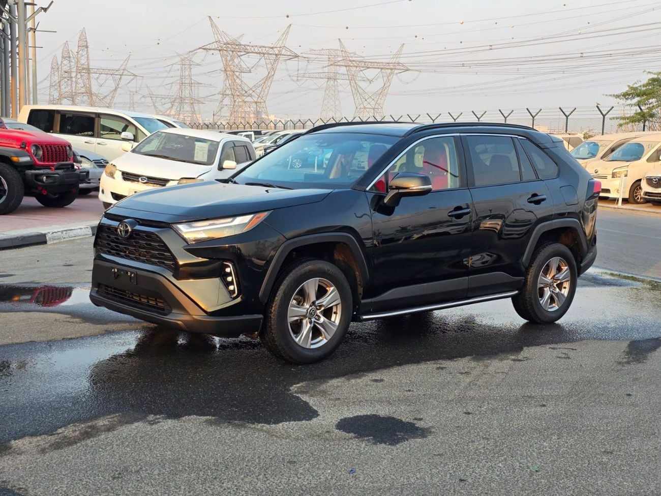 Toyota RAV4 XLE 2023 Model XLE Full Option Sunroof , Push button, Leather seats and Trunk automatic