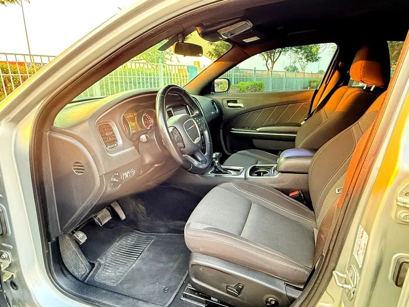 Dodge Charger SXT GCC! Perfect condition! Recently serviced!