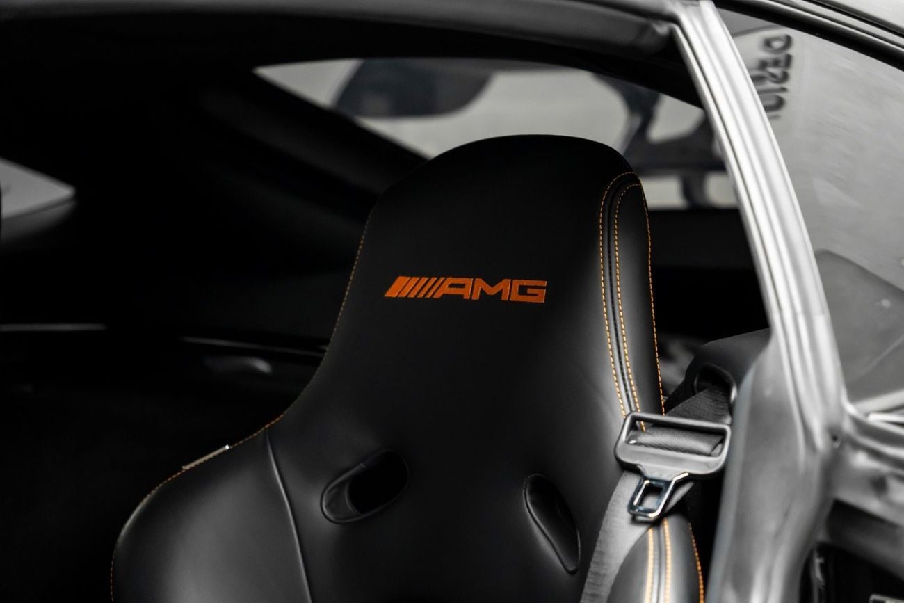 مرسيدس بنز AMG GT BLACK SERIES
